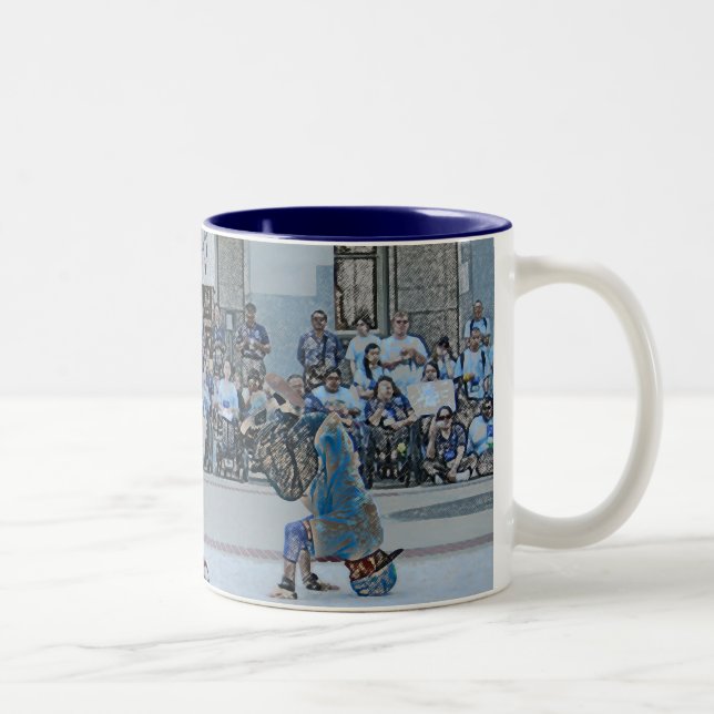 Bicolor Taza de 2009 YLF (Derecha)