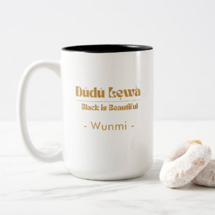 Bicolor Taza de Afirmación Black Is Beautiful — Regalo par