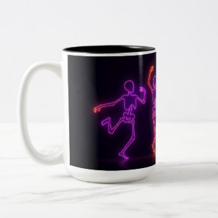 Bicolor Taza de café de Halloween con esqueleto bailando n