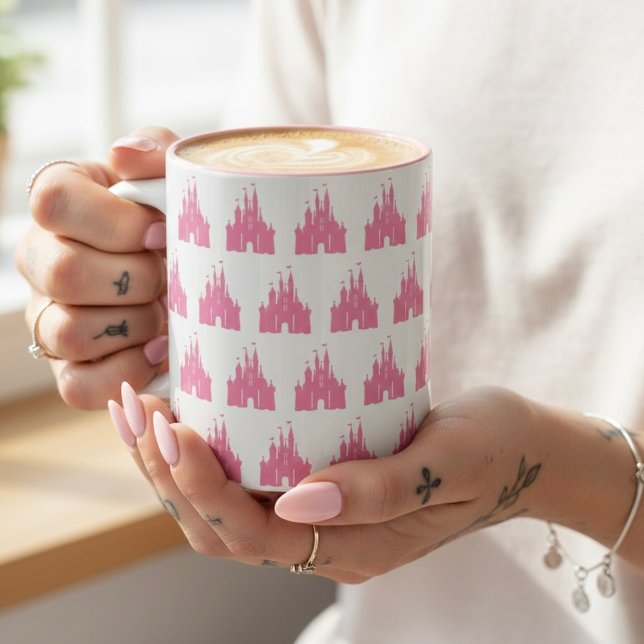 Bicolor Taza de café del castillo (Subido por el creador)