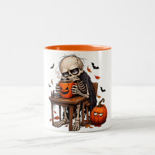 Bicolor Taza de Halloween de Esqueleto bebiendo de una cal