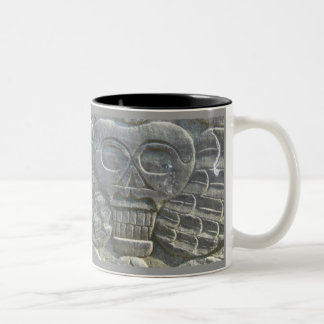 Bicolor taza de la cabeza de muerte