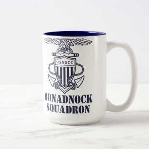Bicolor Taza de la escuadrilla de Monadnock