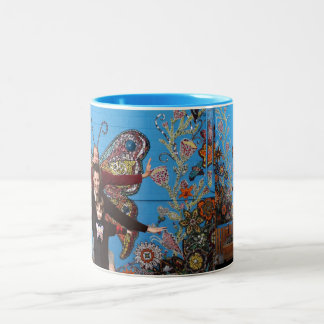 Bicolor Taza de la mariposa Sully, de Erin y de Julia
