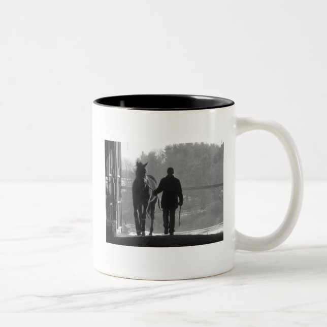 Bicolor Taza de Lucy que camina (Derecha)