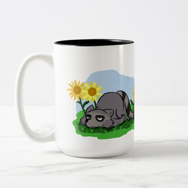 Bicolor Taza de Mapache Relajado (Izquierda)