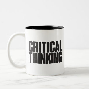 Bicolor Taza de "pensamiento" crítica