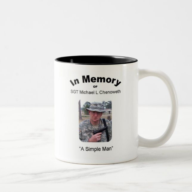 Bicolor Taza de SGT Michael Chenoweth (Derecha)