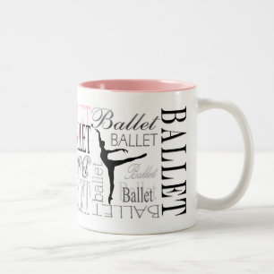 Bicolor Taza del Arabesque con el acento rosado