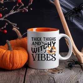 Bicolor Taza divertida de Halloween con bruja negra y luna