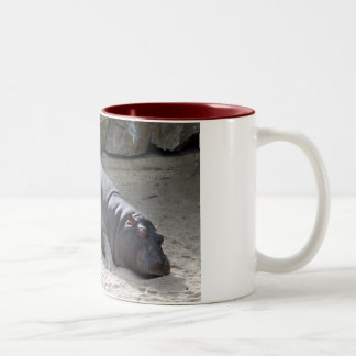 Bicolor taza feliz del hipopótamo