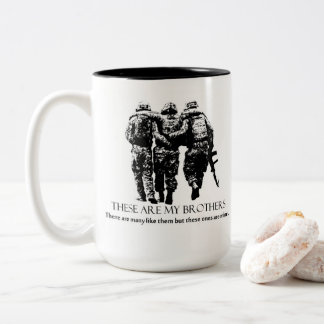 Bicolor Taza herida del guerrero
