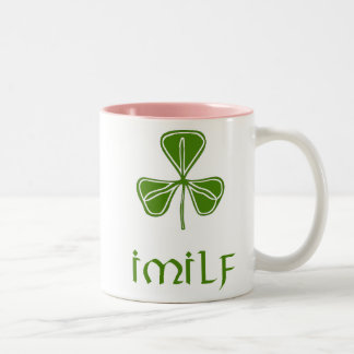 Bicolor Taza irlandesa divertida de las madres de IMILF