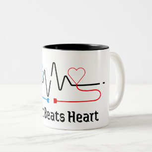 Bicolor Taza minimalista Cerebro vs Corazón 