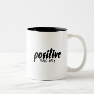 Bicolor Taza positiva de la sensación solamente