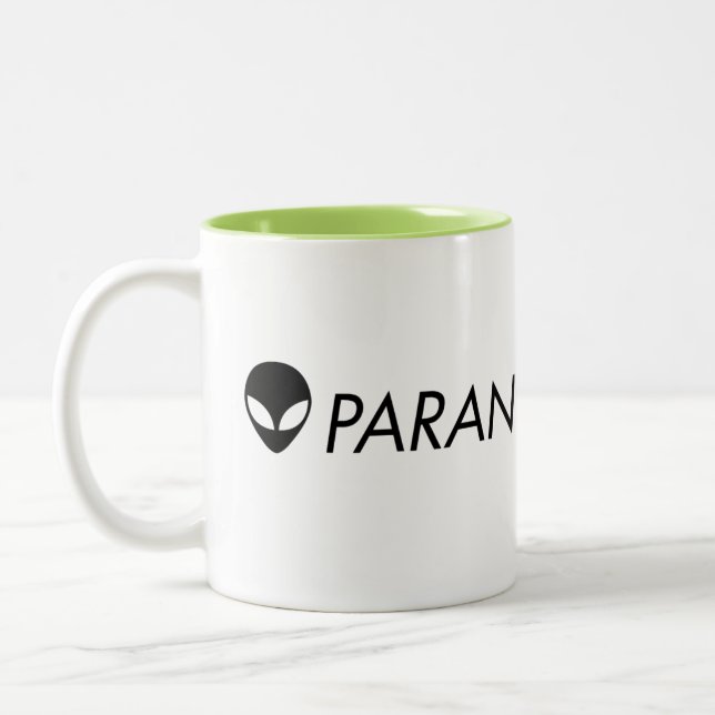 Bicolor Taza verde extranjera de Paranormalis (Izquierda)