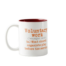 Taza voluntaria del trabajo para los organistas -