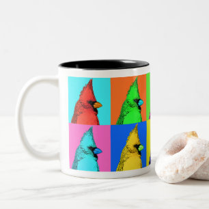 Bicolor Un cardenal de una diversa taza