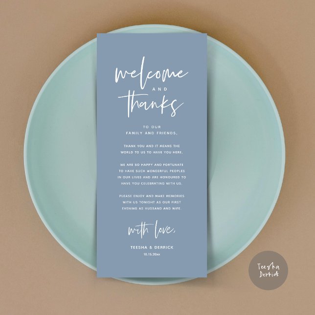 Bienvenida y gracias, lugar configuración tarjeta  (Welcome and Thanks, Modern Wedding Dinner Brunch Party Place Setting Thank You Card Dusty Blue)