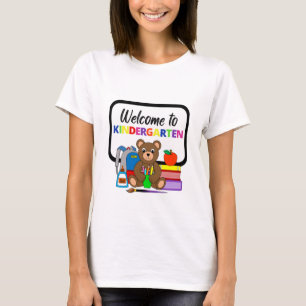 Bienvenidos a la camiseta de una chica de una escu