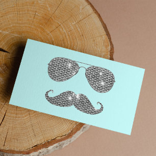Bigote divertido del diamante con los vidrios