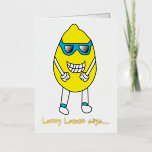 Birthday Funny Lemon<br><div class="desc">¿Estás buscando una tarjeta de cumpleaños humorística? La cubierta de esta tarjeta contiene una sonrisa de limón y gafas de sol. El texto interior dice: "¡Estará agrio si no tienes un feliz cumpleaños!". El texto interno se puede cambiar y personalizar para que se ajuste a sus necesidades.</div>