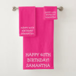 Birthday Golfer Funny 60th Pink Mom<br><div class="desc">¡Feliz 60 cumpleaños! Unas divertidas toallas de baño rosadas calientes de 60 años. Perfecto para mamá,  hija,  madrastra,  amiga. Una idea de regalo para ella. Personalizarlo con un nombre.</div>
