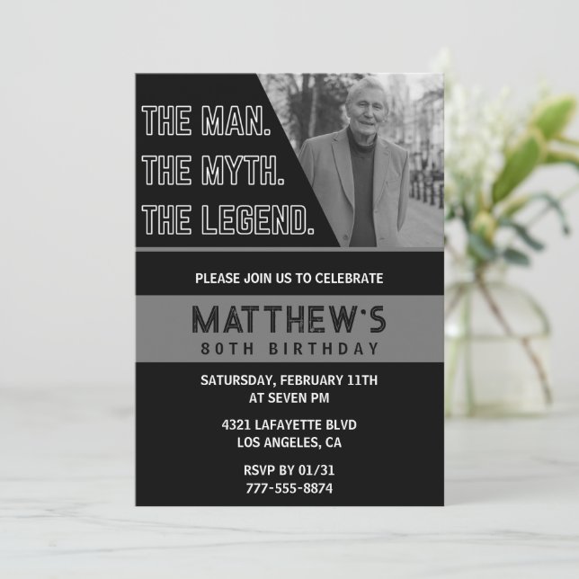 Black 80 cumpleaños invitaciones The Man The Legen (Anverso de pie)