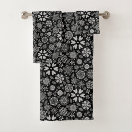 Black And Gray Retro Floral Art Seamless Pattern 