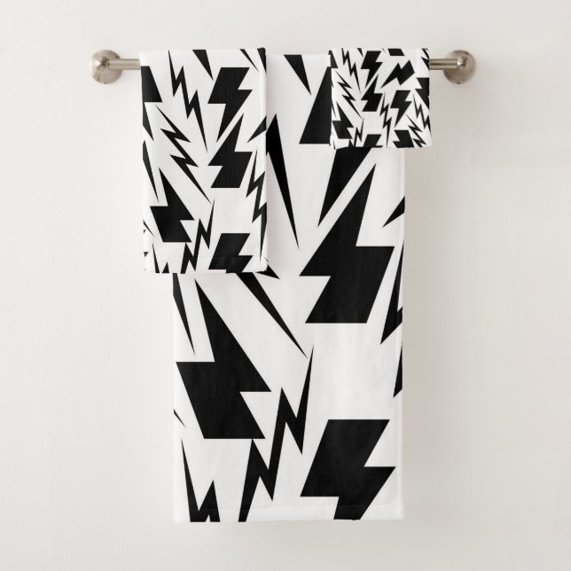 Black and White Lightning Classic and Elegant (In situ)