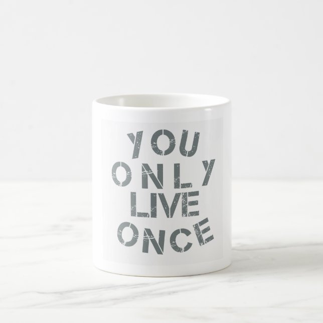 blanco de la taza de yolo (Centro)