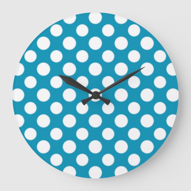 Blanco de moda sobre el reloj de pared de puntos d (Anverso)