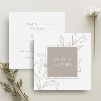 Blanco y Taupe | Etiqueta floral de moda
