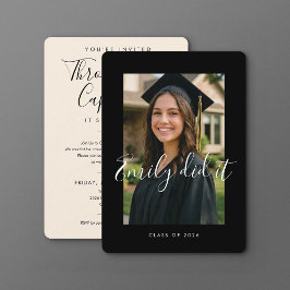 BLK & CREAM 2026 | Invitación de Graduación con Fo
