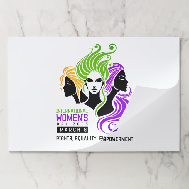 Bloc De Hojas Estilizado trío colorido de mujeres 2025 (Plegada)