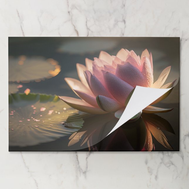 Bloc De Hojas Lotus rosado en la placemat matutina desgarradora (Plegada)
