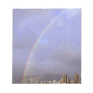 Bloc De Notas Arcoíris sobre Honolulu, Hawái, EE. UU.
