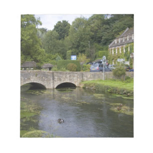 Bloc De Notas Arroyo de truchas en la aldea de Bibury,