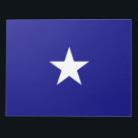 Bloc De Notas Bandera azul Bonnie<br><div class="desc">Este diseño presenta la bandera azul Bonnie, que era un cartel asociado en varias ocasiones con la República de Texas, la efímera República de Florida Occidental y los estados sureños de América al inicio de la Guerra Civil Americana en 1861. Ahora a menudo sirve como una bandera representativa del sureste...</div>