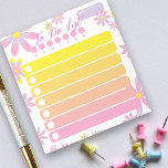 Bloc De Notas Bonito Simple Floral Naranja Rosa Amarillo A Hacer<br><div class="desc">Este bloc de notas personalizado de la Lista de tareas pendientes le permite realizar un seguimiento de las cosas que necesita hacer cada día. El diseño se compone de flores simples de color morado, rosa y amarillo sobre un fondo blanco y en el centro hay siete espacios en blanco en...</div>
