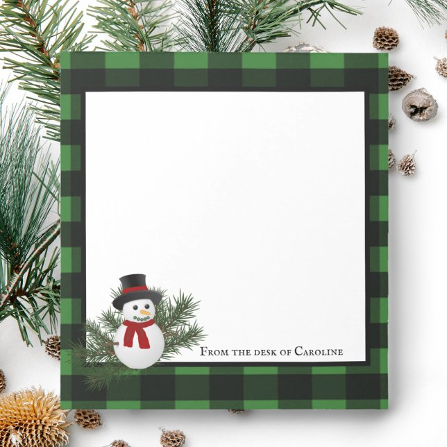 Bloc De Notas Búfalo De Snowman Tocado Notepad Personalizado (Green Smiling Snowman Buffalo Plaid Personalized Notepad)