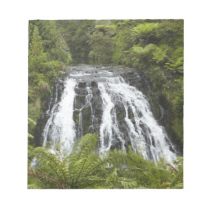 Bloc De Notas Cascada Owharoa, desfiladero de Karangahake, cerca