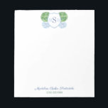 Bloc De Notas Clásicas Damas Azul Y Verde Monograma Ginger Jar<br><div class="desc">Un elegante diseño azul, verde y blanco con un monograma de 3 letras dentro de un escudo y un plantador de jengibre de color azul y blanco sosteniendo el topiario de la bola de Boxwood. Los elementos de acuarela fueron pintados originalmente a mano por mí en acuarelas sobre papel 100%...</div>