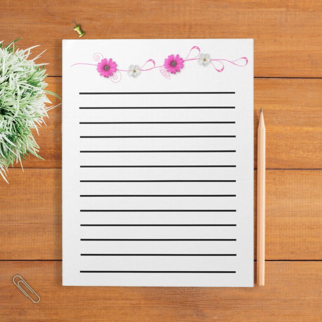 Bloc de notas con líneas oscuras de flores rosas (Subido por el creador)