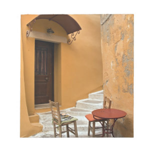 Bloc De Notas Configuración de mesa en acera, Chania, Creta, Gre
