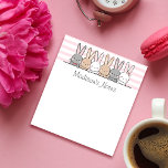 Bloc De Notas Cute Bunnies Personalizados<br><div class="desc">Personalice fácilmente este bloc de notas con su nombre y título personalizados. El diseño incluye un montón de lindos conejitos personalizados dibujados a mano.</div>