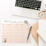 Bloc de notas de libros de listas de lectura para<br><div class="desc">Rastrear, leer y clasificar libros es muy divertido. Usar este lindo bloc de notas para tus hijos leyendo la lista con un conejito y una pila de libros en colores neutros es perfecto y fácil de usar. Las estrellas hacen que los libros de calificación parezcan tan fáciles. Personalice el diseño...</div>