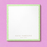Bloc de notas de patrón de Entrenamiento verde lim<br><div class="desc">Fondo de entramado azul y blanco de Aqua. Para obtener material de marketing adicional,  diseño personalizado o solicitud de logotipo,  póngase en contacto conmigo en maurareed.designs@gmail.com y responderé en el plazo de 24 horas. Para envíos,  las consultas de stock de tarjetas y precios contacte directamente con Zazzle.</div>