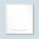 Bloc de notas de patrón elegante de celosía gris d<br><div class="desc">Fondo del patrón de entramado gris y blanco. Para obtener material de marketing adicional,  diseño personalizado o solicitud de logotipo,  póngase en contacto conmigo en maurareed.designs@gmail.com y responderé en el plazo de 24 horas. Para envíos,  las consultas de stock de tarjetas y precios contacte directamente con Zazzle.</div>