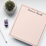 Bloc De Notas Desde El Escritorio De Elegante Minimalista Rosa<br><div class="desc">Este elegante y Minimalista Bloc de notas rosado es el complemento perfecto para su escritorio. Personalizado con su nombre, este elegante bloc de notas elevará su experiencia de toma de notas. Ya sea que esté enviando recordatorios importantes o garabateando durante una sesión de lluvia de ideas, este elegante bloc de...</div>